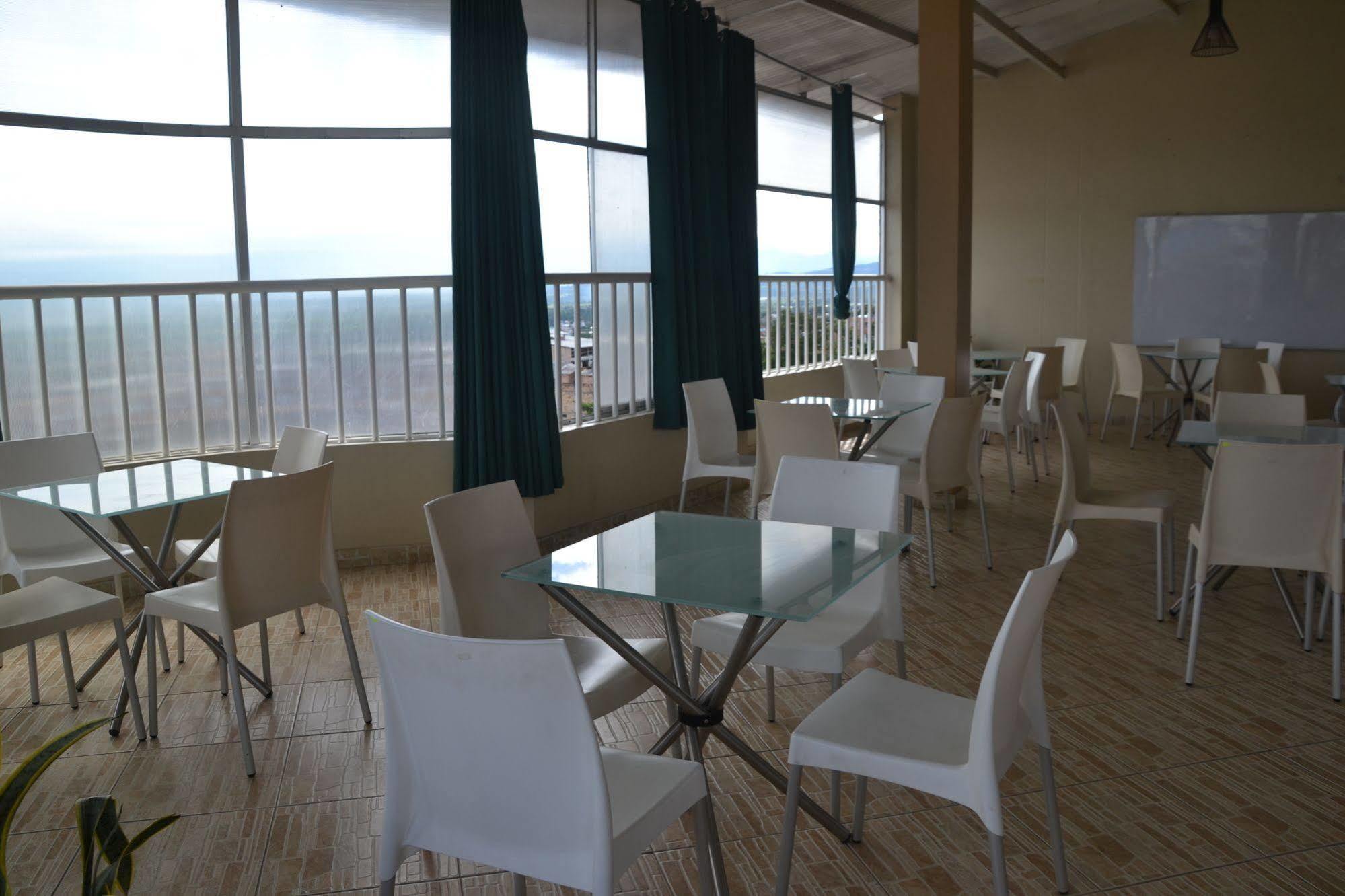 Hotel Suyox Tarapoto Exteriér fotografie